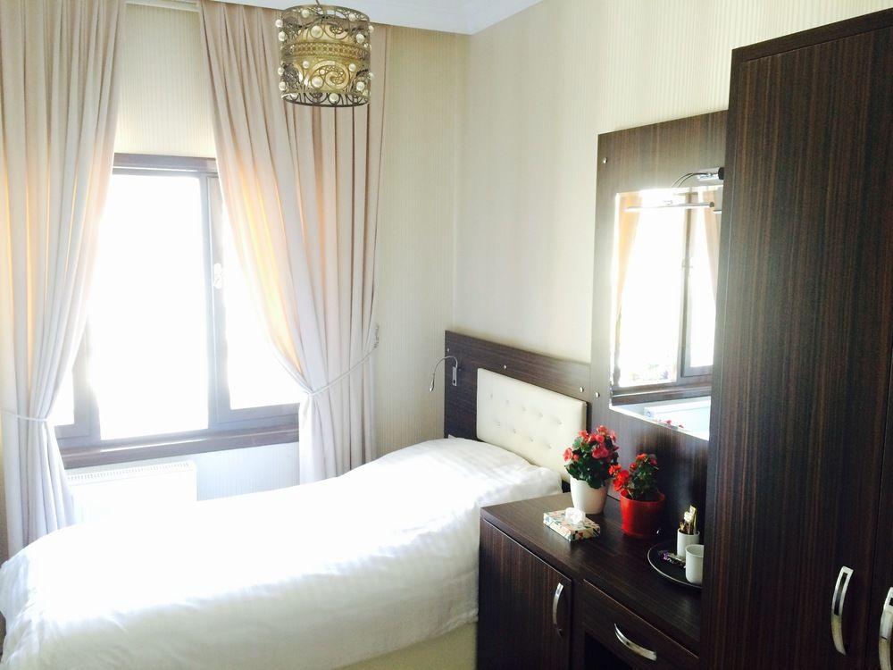 Tala Boutique Hotel 伯萨 外观 照片